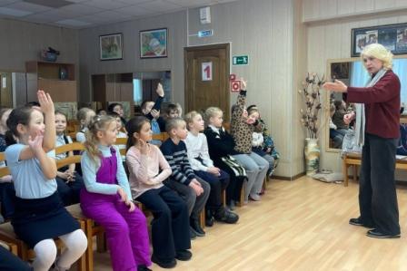 16 февраля 2026 г. преподаватель Королева Е.А. провела беседу с учащимися «Защитники Отечества».