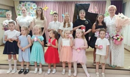 22 мая 2026 г. в Радужненской ДШИ прошел концерт «Путь к музыкальным вершинам». 22 мая 2026 г. в Радужненской ДШИ прошел концерт «Путь к музыкальным вершинам».
